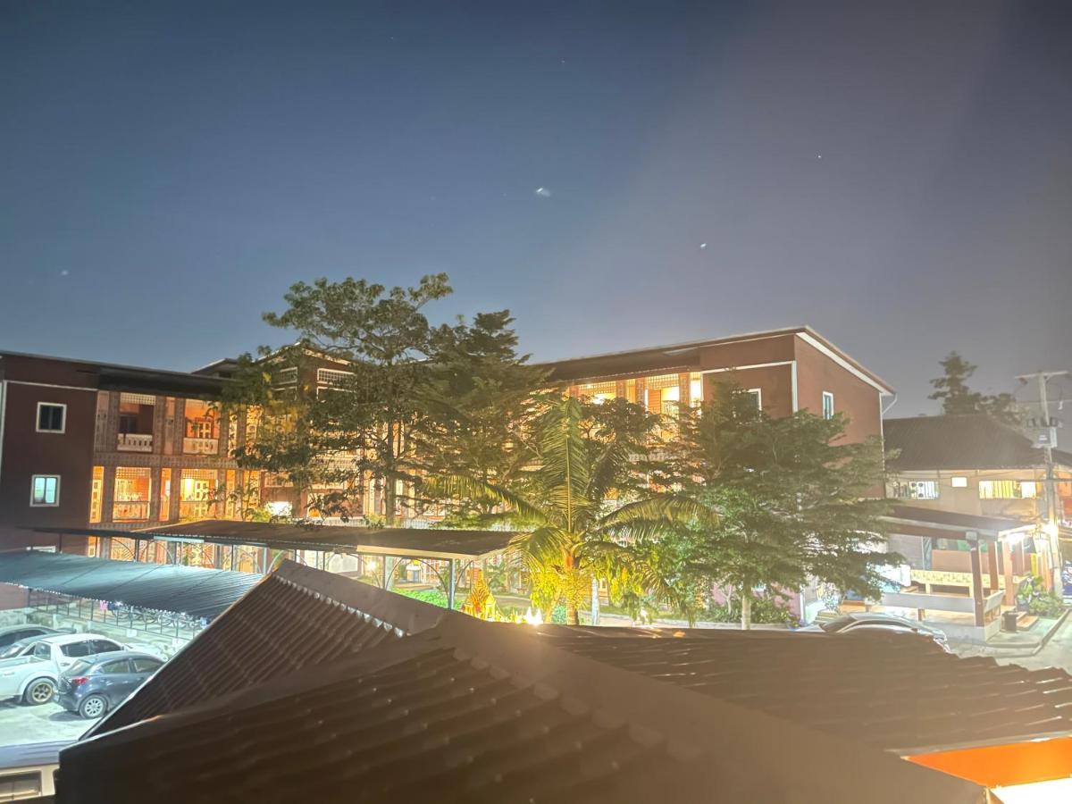 Noree Jacuzzi House Ban Phan Sadet Nai Extérieur photo